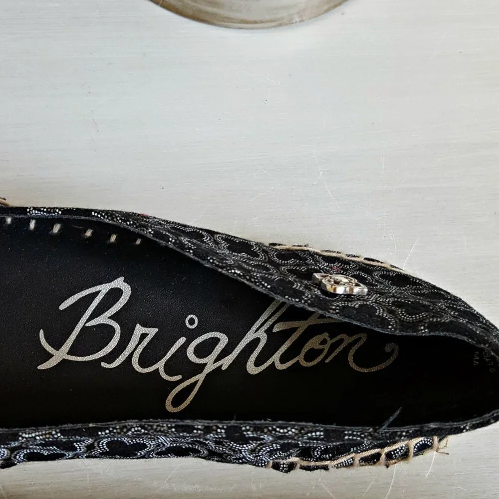 NWOB! BRIGHTON Avila ESPRADRILLE Slip ON SZ 8